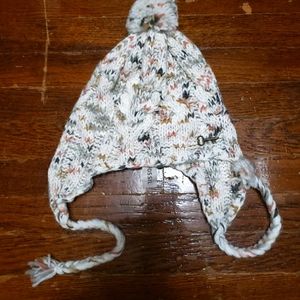 Fossil Womens Toboggan With Pom pom winter hat